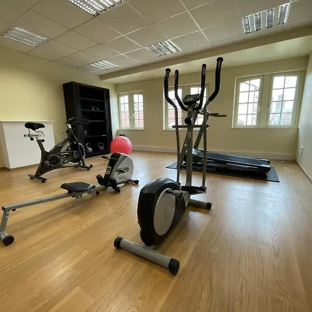 Particulier Champenois Nyaraló *